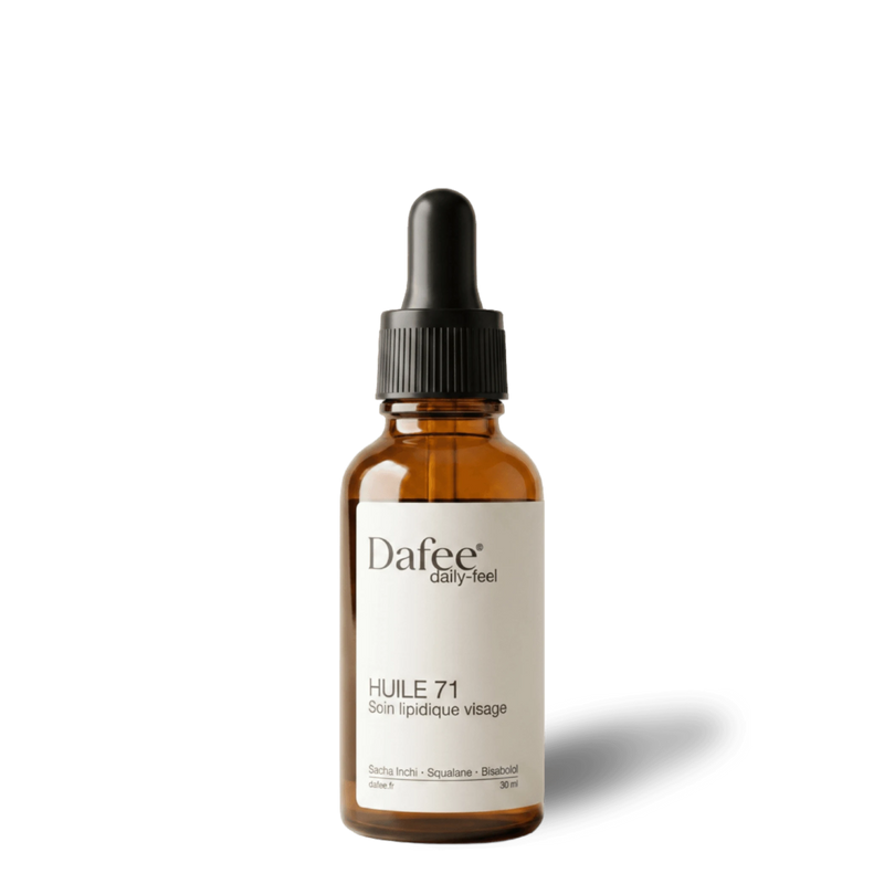 A brown glass dropper bottle with a white label featuring the text Dafee daily-feel HUILE 71, centered against a solid black background.