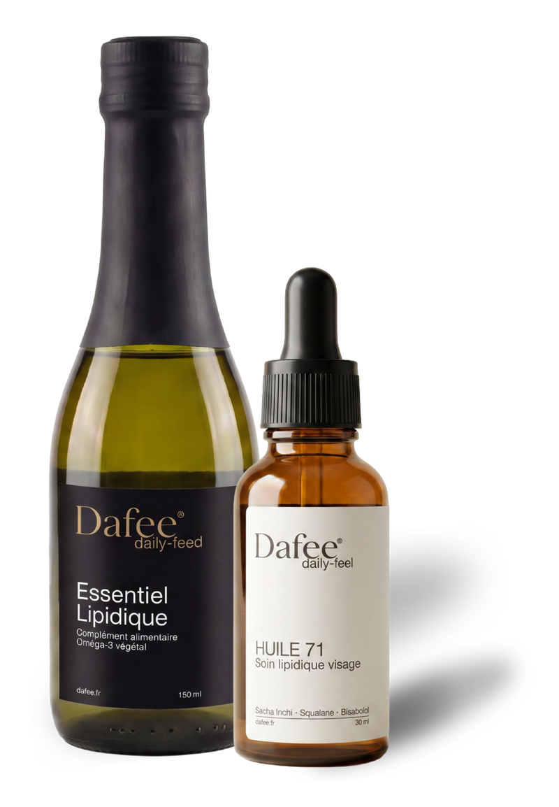 Dafee Daily Feed and Daily Feel bottles.